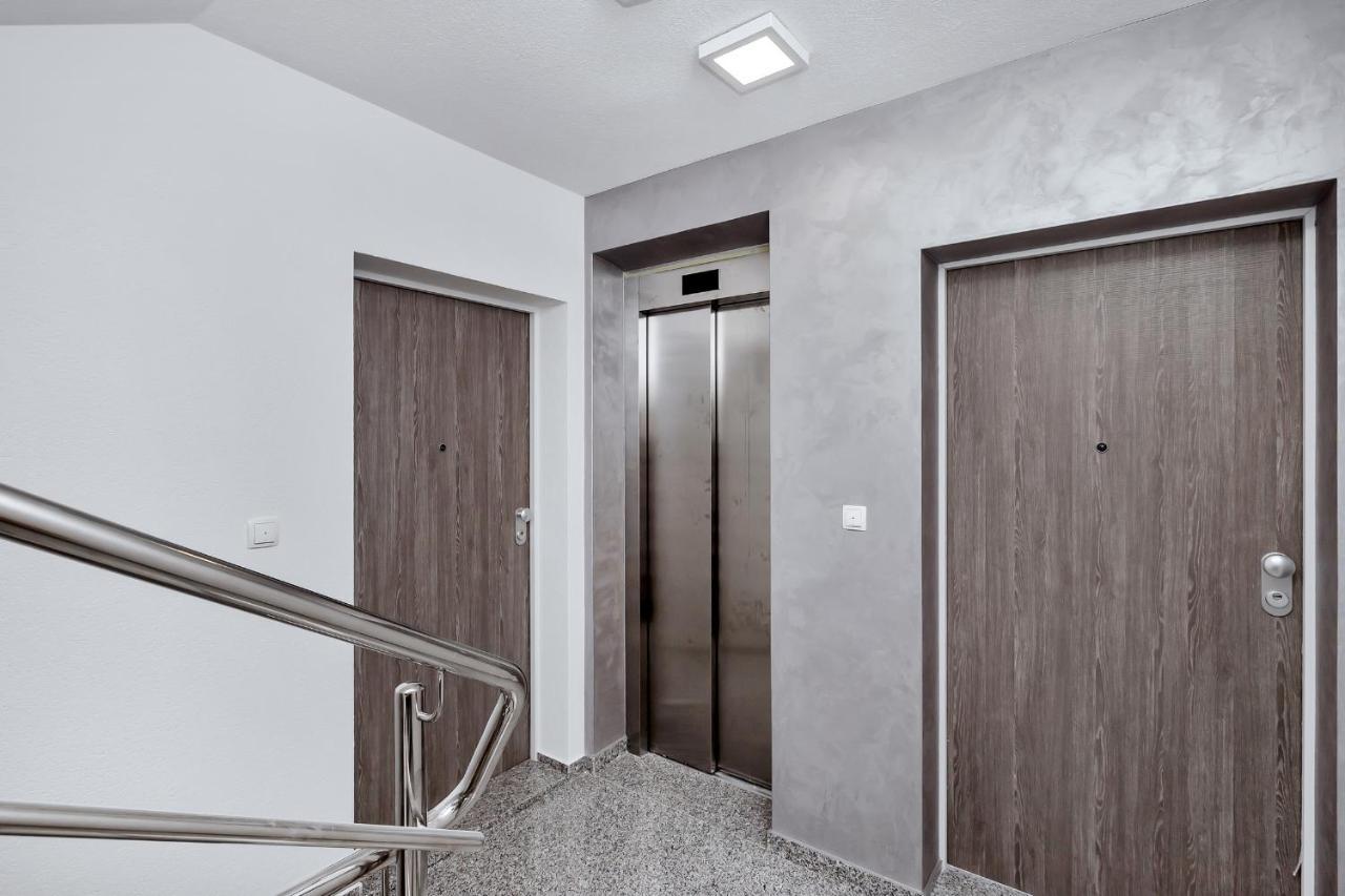 Luxury Apartment Macola Free Beach Parking Makarská Exteriér fotografie