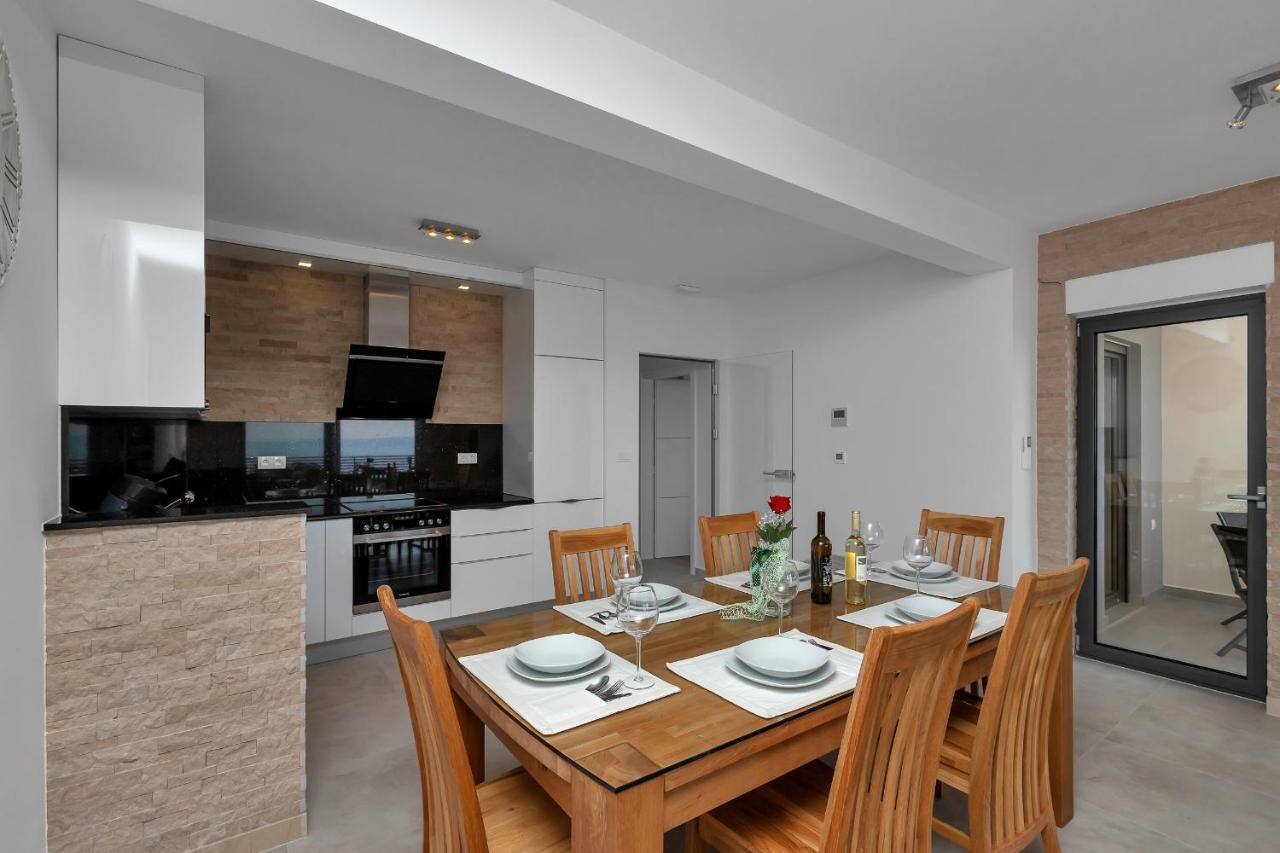 Luxury Apartment Macola Free Beach Parking Makarská Exteriér fotografie