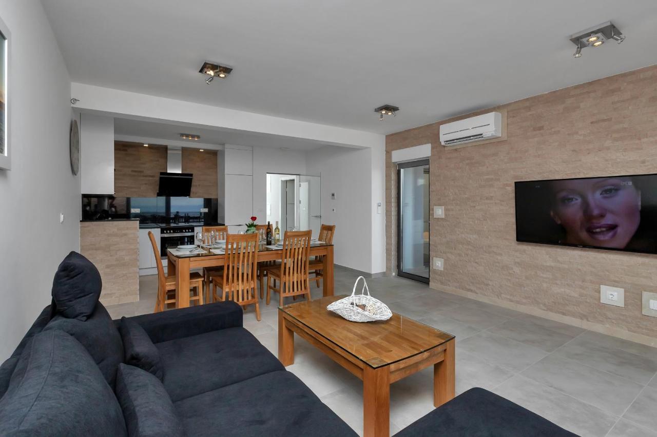 Luxury Apartment Macola Free Beach Parking Makarská Exteriér fotografie