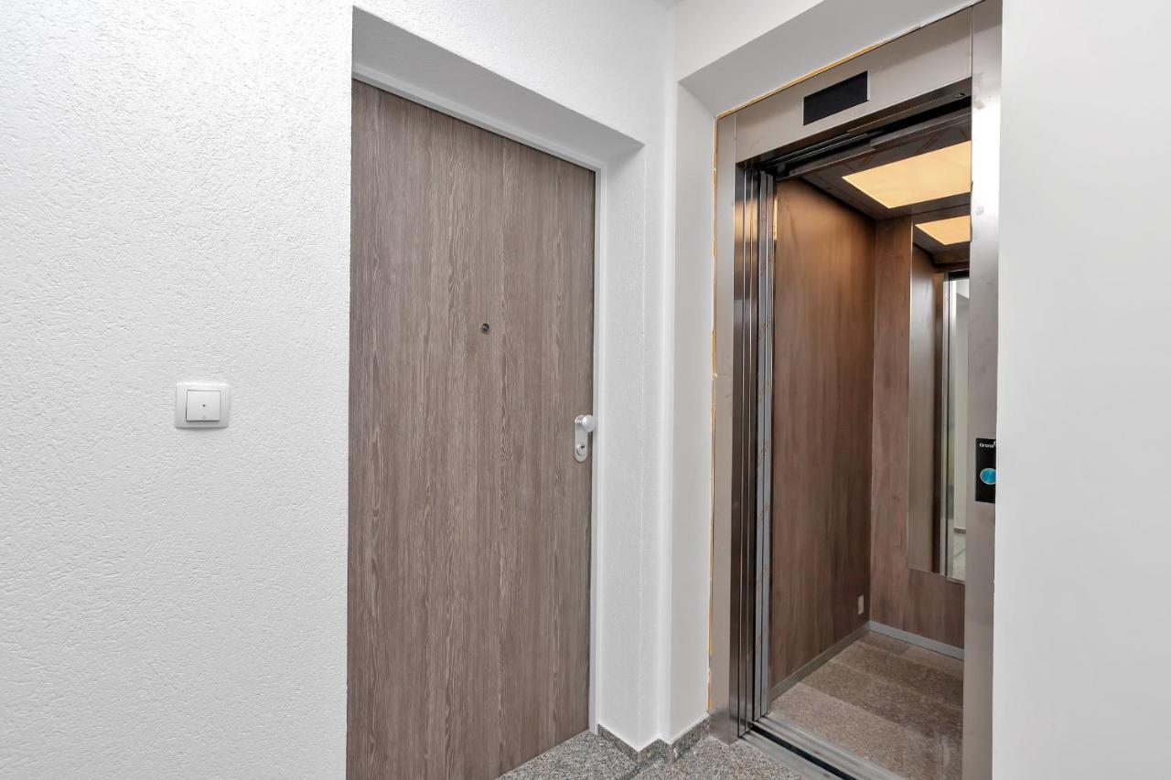 Luxury Apartment Macola Free Beach Parking Makarská Exteriér fotografie